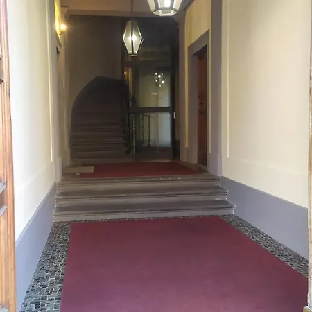 Porta Coi Sassi *